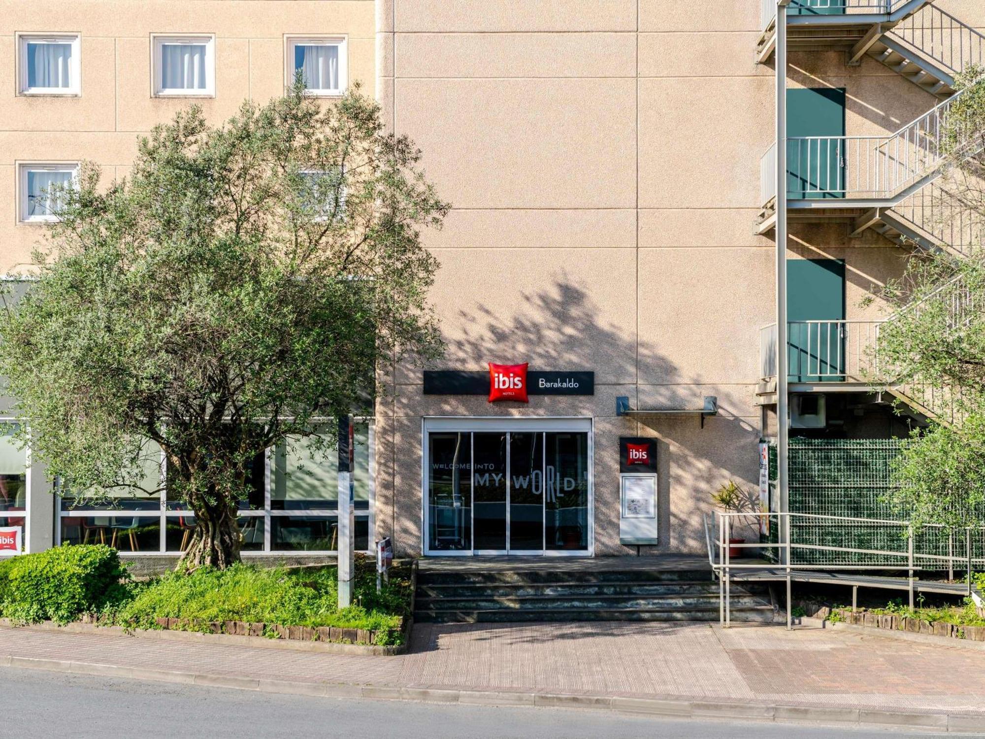 Ibis Bilbao Barakaldo Hotel Eksteriør billede